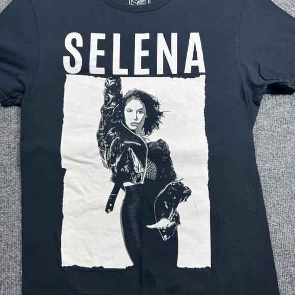 Selena Quintanilla Official Merchandise T Shirt Womens S Black Graphic Tee - Picture 3 of 8